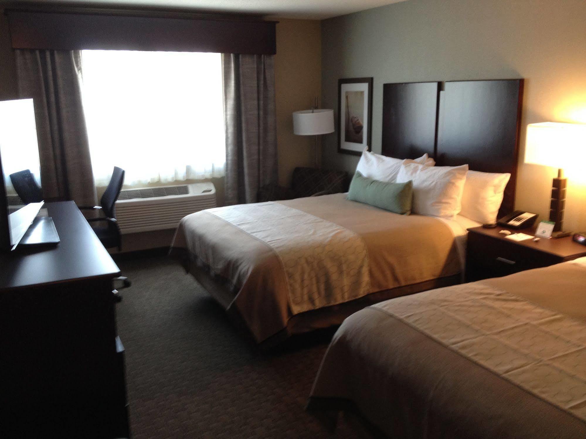 Grandstay Hotel & Suites - Glenwood Екстер'єр фото