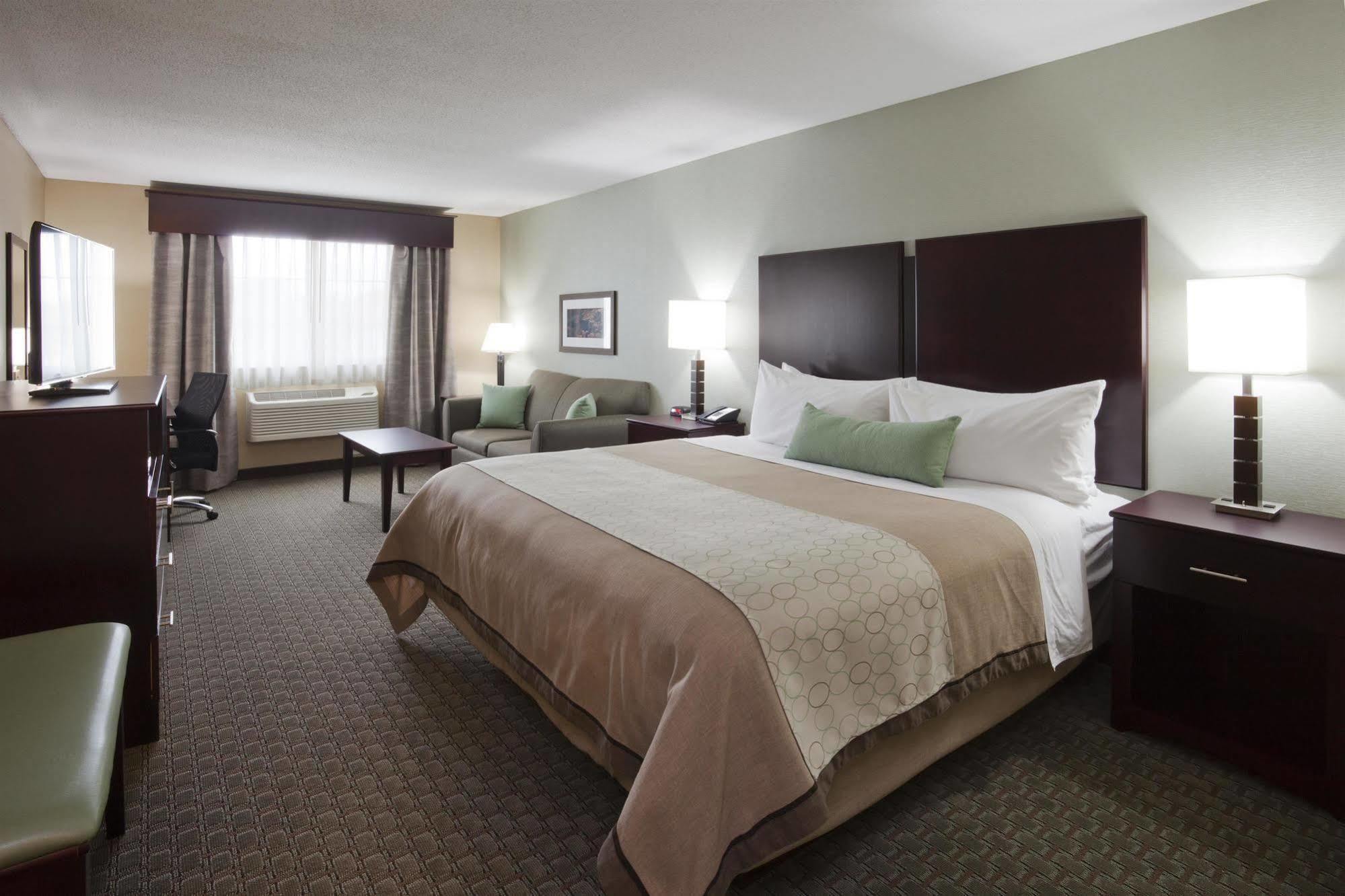Grandstay Hotel & Suites - Glenwood Екстер'єр фото