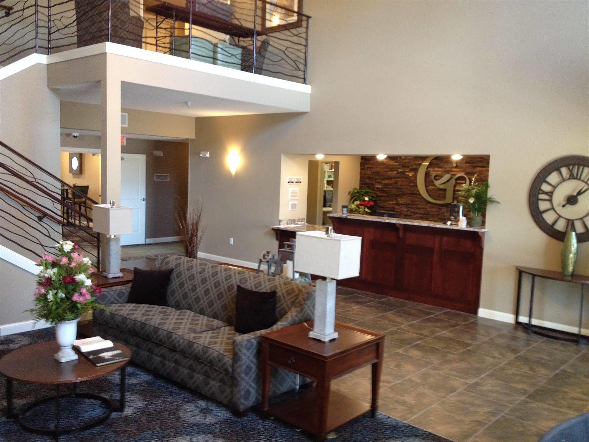 Grandstay Hotel & Suites - Glenwood Екстер'єр фото